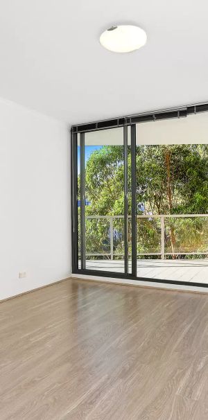 MGM MARTIN - TWO BEDROOM APARTMENT - Photo 1