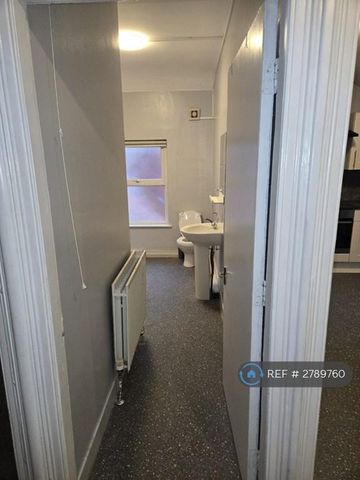 3 bedroom maisonette to rent - Photo 5