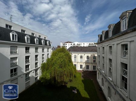 Location Appartement 1 pièce 18m² LILLE 59000 - Photo 4