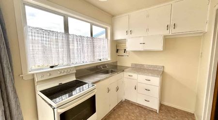 Cutie on Rimu & Move-In Ready! - Photo 2