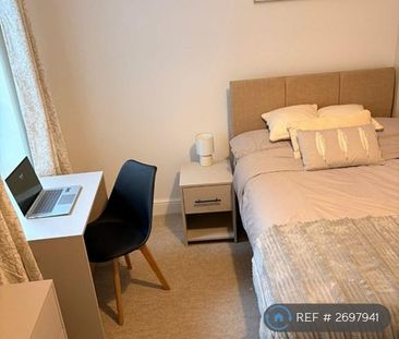 1 bedroom in a house share to rent - Photo 4