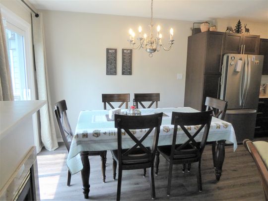 For Lease - 17 Valleymede Court, Collingwood, Ontario - Photo 1