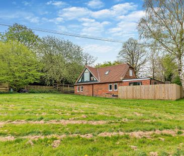 3 bedroom detached house to rent - Photo 3