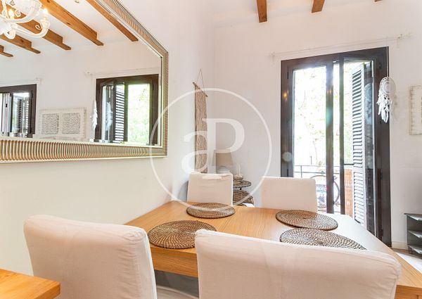 Furnished apartment for rent with views of the Sagrada Familia