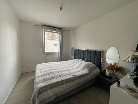 Apartment - Photo 3