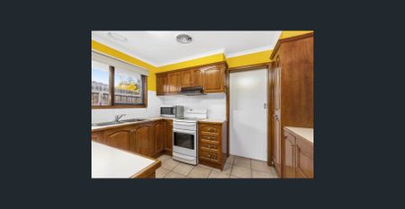 Spacious Family Living in Peaceful Grovedale Location. - Photo 2