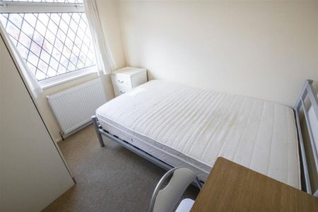 4 bedroom house to rent - Photo 2