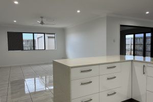 12 Lancaster Way, 4740, Ooralea - Photo 3