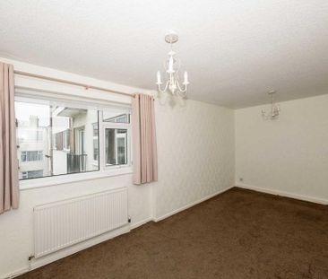 3 bedroom apartment to rent - Photo 6