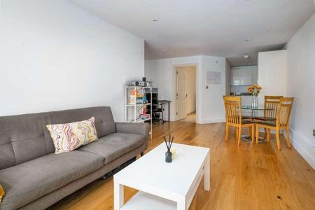 Phoenix Court, Buckhurst Street, London, E1 - Photo 2