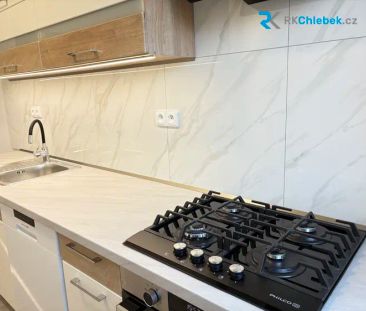 Pronájem bytu 3+1 s balkónem, 74 m - Photo 6