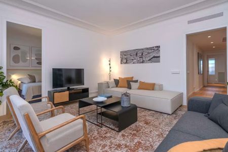 Gran Via de les Corts Catalanes, Barcelona, Catalonia 08007 - Photo 5