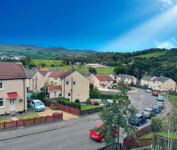 2 bedroom terraced house to rent - Photo 4