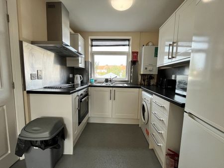 2 Bed Flat, Filton Avenue, BS7 - Photo 5