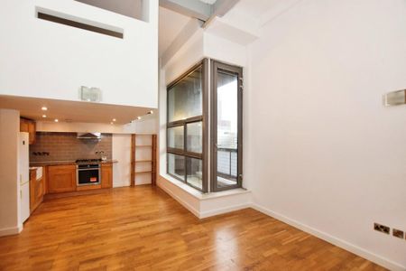 2 bedroom flat to rent - Photo 4