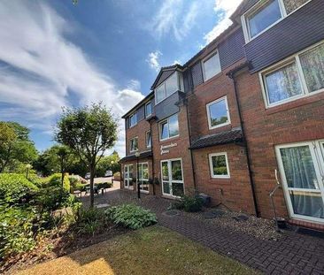 Homecedars House, Elstree Road, Bushey Heath, Hertfordshire, Wd, WD23 - Photo 3