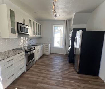 For Lease - 151 Park Place, Peterborough Central, Ontario - Photo 4