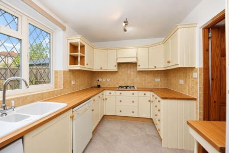 3 bedroom terraced house to rent - Photo 5