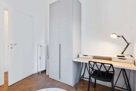 Via Volterra, Milan, Lombardy 20146 - Photo 4