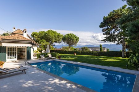 Rare opportunity: a residence with direct access to a private beach - Photo 5