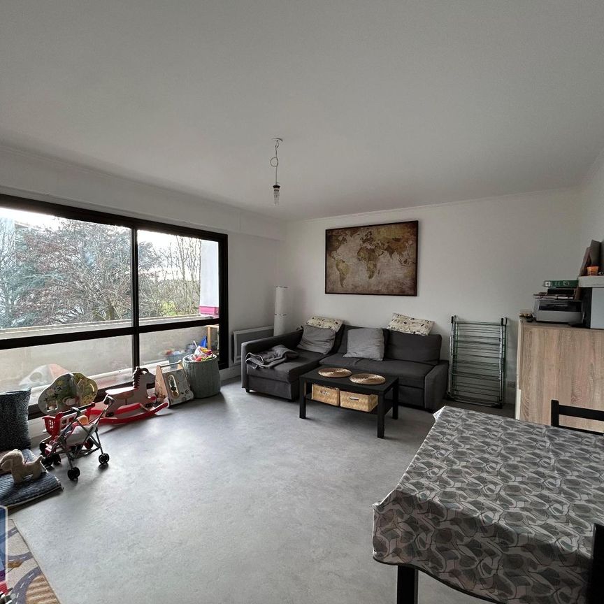 Location Appartement 4 pièces 88m² LA CHAUSSEE ST VICTOR 41260 - Photo 1