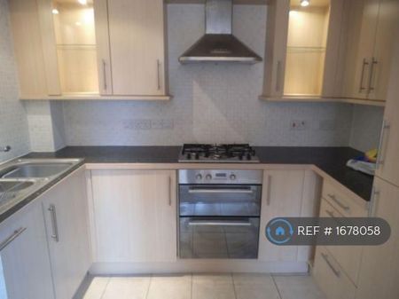 2 bedroom end of terrace house to rent - Photo 4