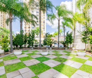 Apartamento com 2 quartos e 80m² para alugar em Passo da Areia, Por... - Photo 3