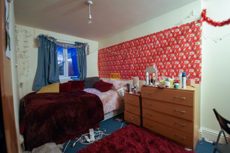 89 Dawlish Road - Photo 2