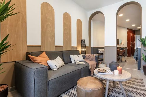 Calle de Fuencarral, Madrid, Community of Madrid 28004 - Photo 1