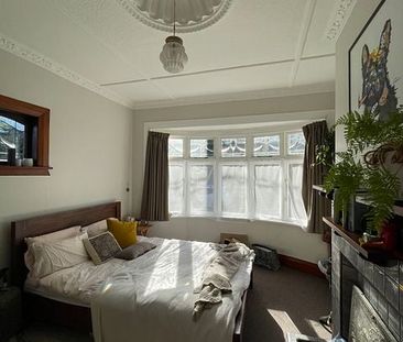 Sunny and spacious character house - Photo 4