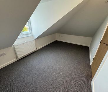 2 bedroom maisonette to rent - Photo 1