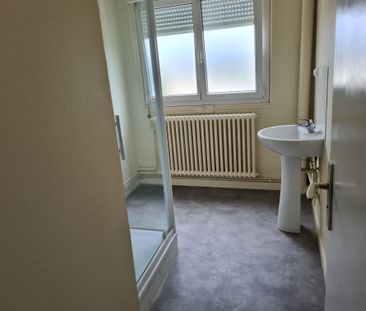 Location - Appartement T4 - 79 m² - Montbéliard - Photo 3
