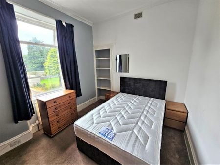 5 bedroom flat to rent - Photo 5