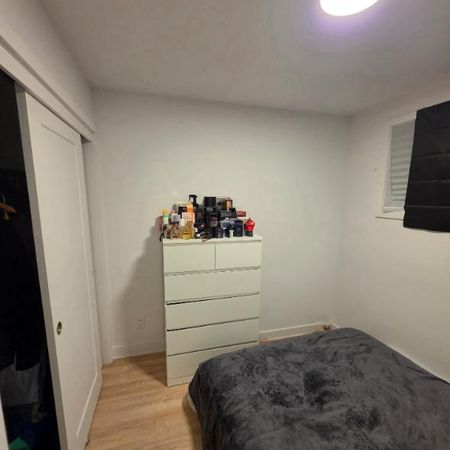 4½ Charlemagne | Animaux permis | 2 stationnements | 5Électroménager|Wi-Fi | 1 535 $ | Prime 2088$ - Photo 4