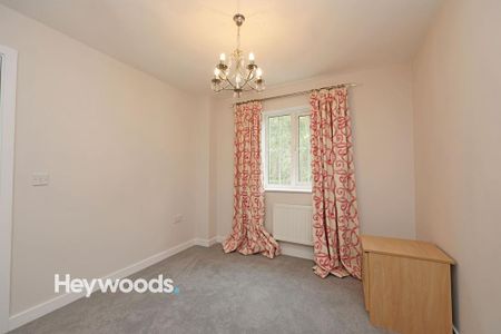4 bedroom terraced house to rent - Photo 2