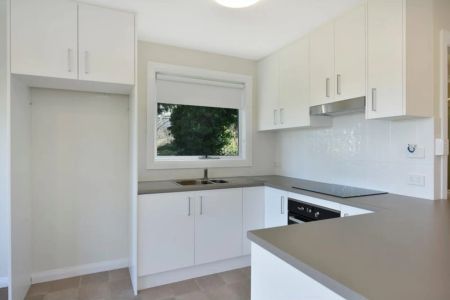 Centrally located unit - Photo 5