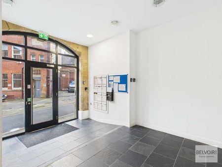 St Peters Close, City Centre, Sheffield, S1 - Photo 3