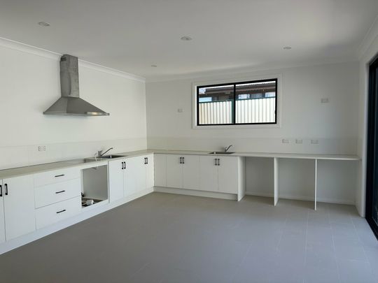 9/12 Landy Ave, Penrith NSW - Photo 1