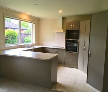 Stunning Family Home in Papamoa - Photo 4