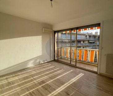 Location Appartement 2 pièces 45m² MENTON 06500 - Photo 5