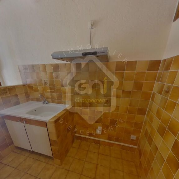 Location Appartement 1 pièce 28m² - Photo 1