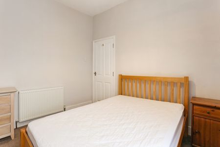 Brathway Road, London, SW18 flat to rent - Photo 5