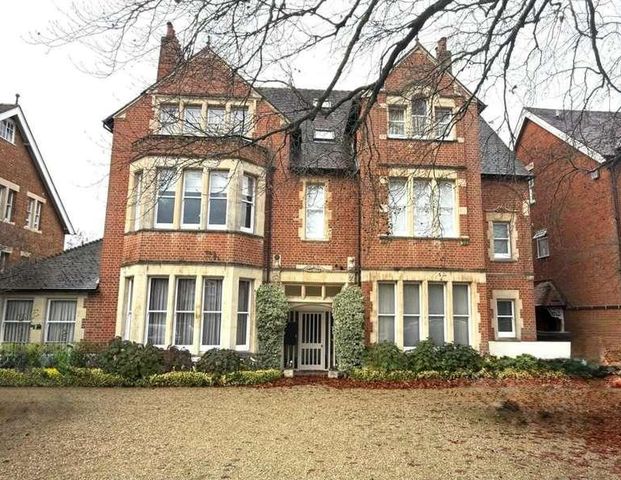 Woodstock Road, Oxford, OX2 - Photo 1
