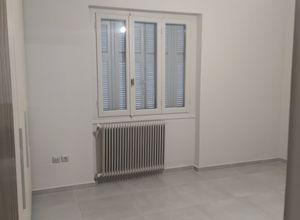 Μονοκατοικία για ενοικίαση - Νίκαια, - Photo 1