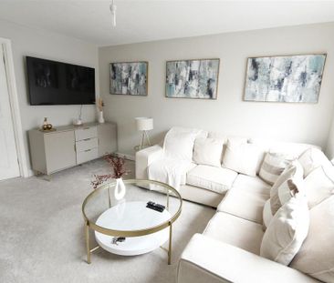 2 bedroom end of terrace house to rent - Photo 6