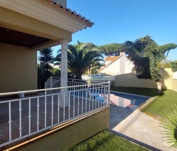 House T5 in Cascais e Estoril, Cascais - Photo 5