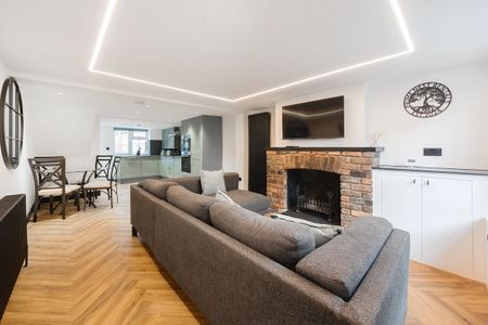 2 bedroom cottage to rent - Photo 2