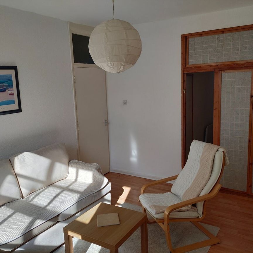 1 Bed Flat, Hammersmith, W6 - Photo 1