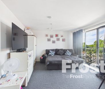 Willow Court, Meadfield Road, Langley,SL3 - Photo 2