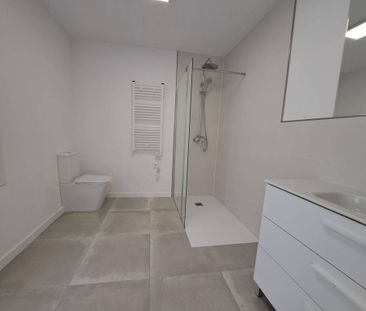 Luxury penthouse for rent in Palma de Mallorca, Balearic Islands - Photo 5